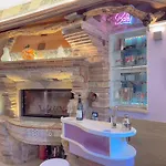 Antolina - Il Cielo In Stanza By Host Hero * San Benedetto del Tronto