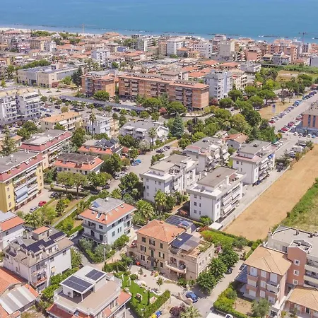 Antolina - Il Cielo In Stanza By Host Hero